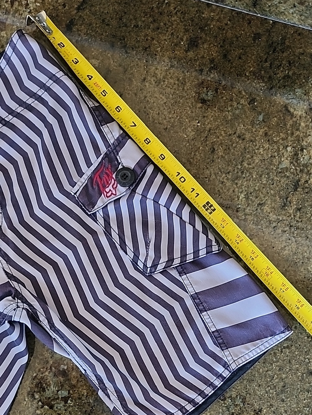 Fox Racing Deluxe Board Shorts Swim Trunks with Embroidered Logos - Youth 10 - Picture 8 of 9